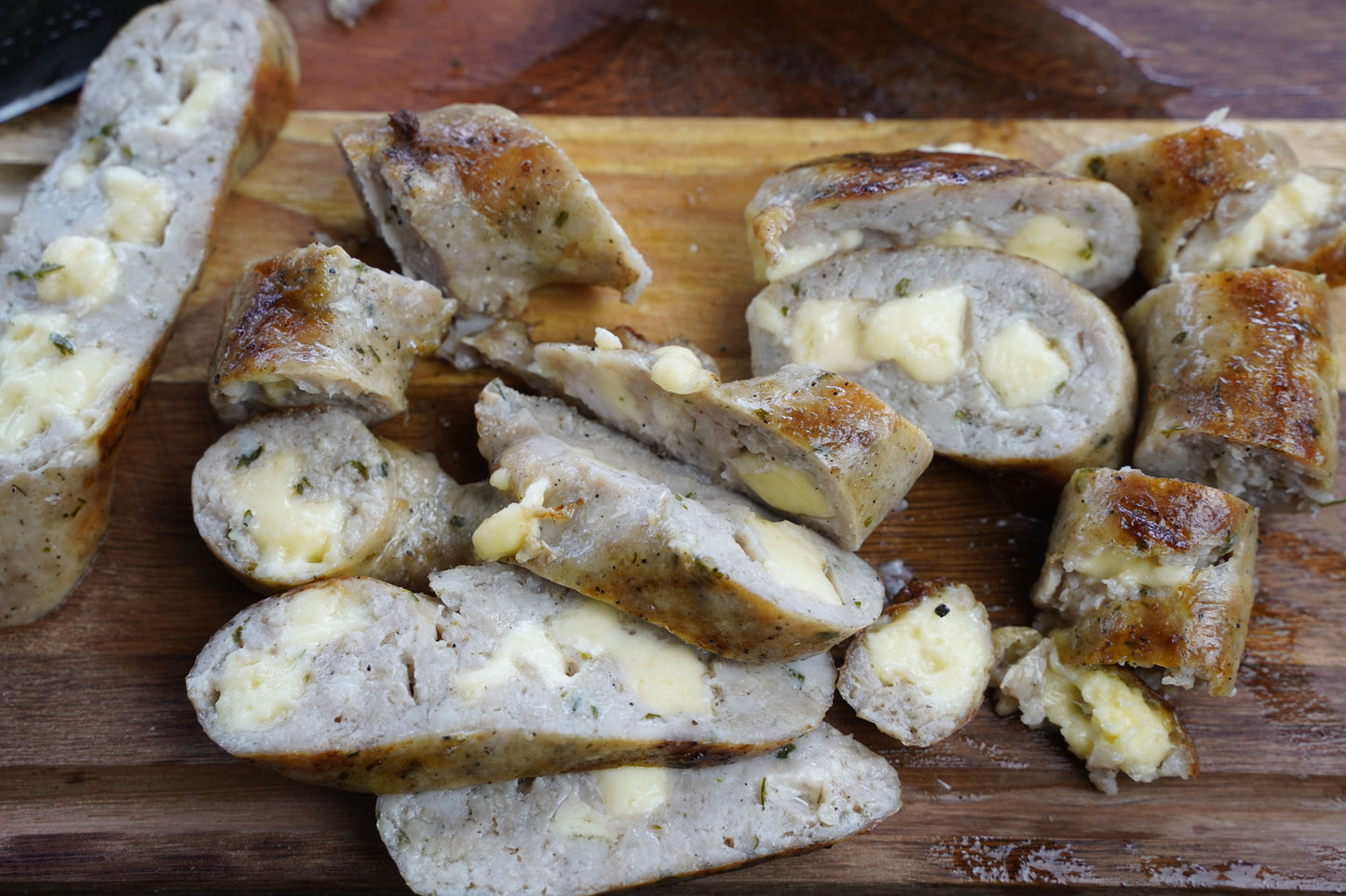 Linguiça artesanal de frango com queijo colonial Kg