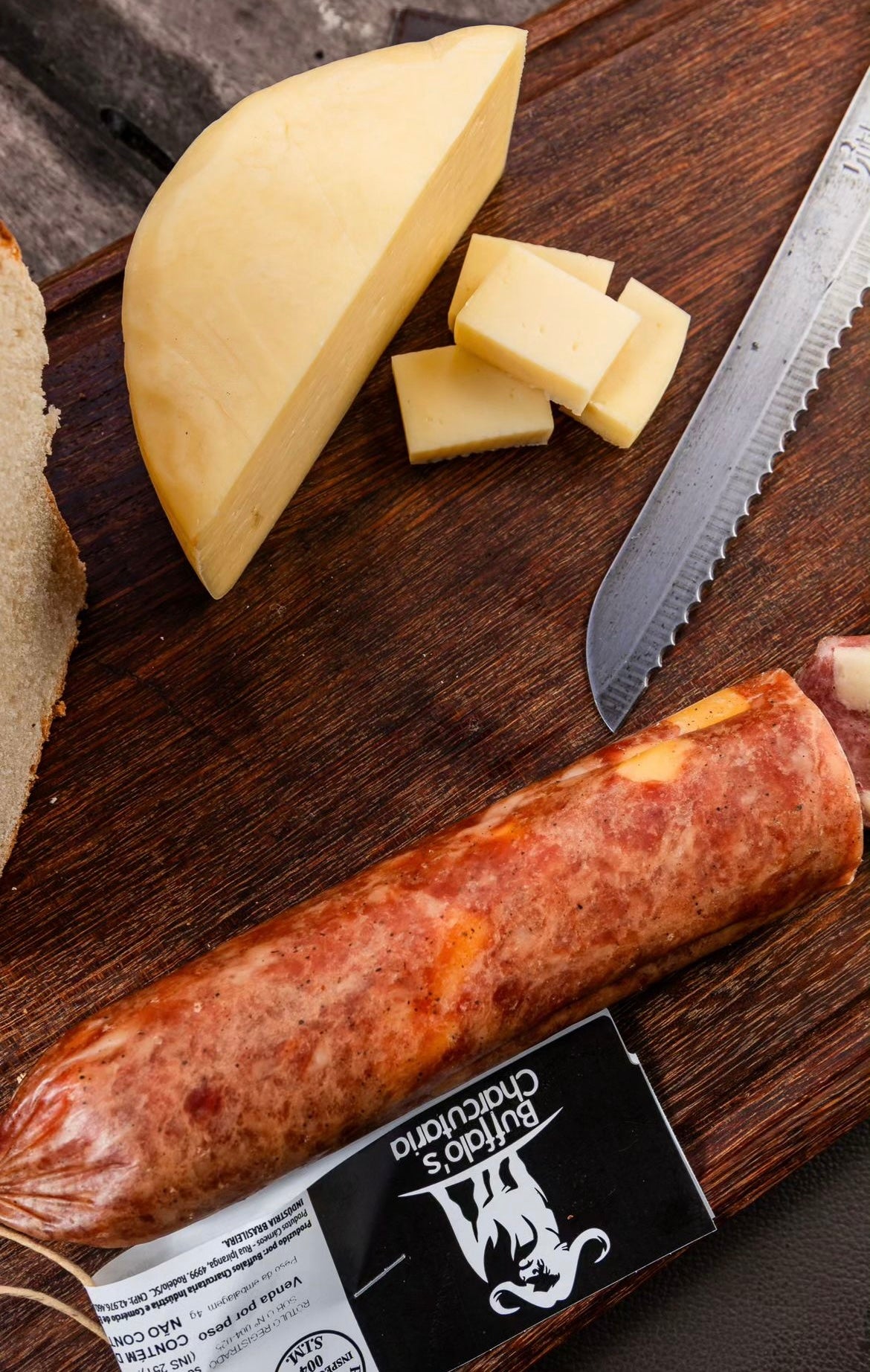Salame artesanal com queijo